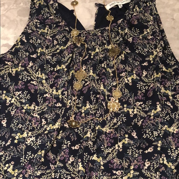 Floral top - Picture 3 of 3